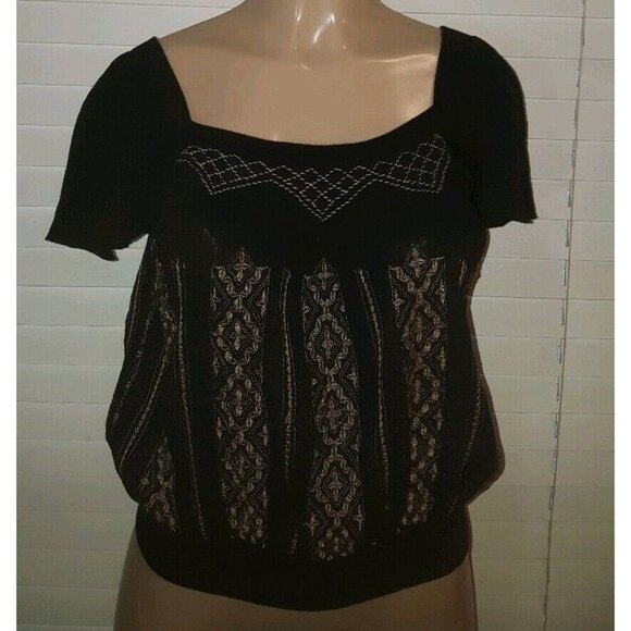 Free People Embroidered Crop Top Size 4 - Picture 1 of 2